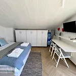King Old Town Rab - Adults Only Apartamento