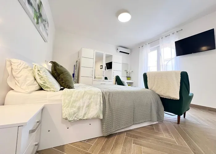 King Old Town Rab - Adults Only Apartmán