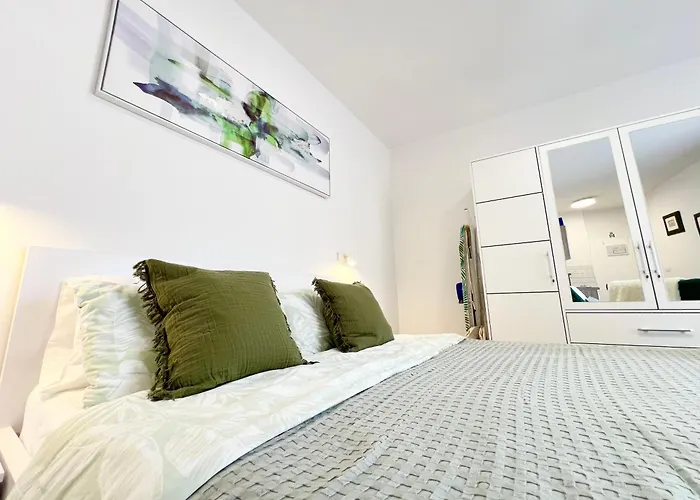 King Old Town Rab - Adults Only Apartmán *