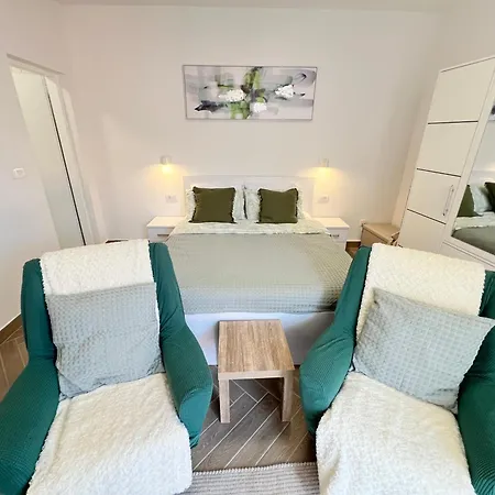 King Old Town Rab 2 - Adults Only * ראב